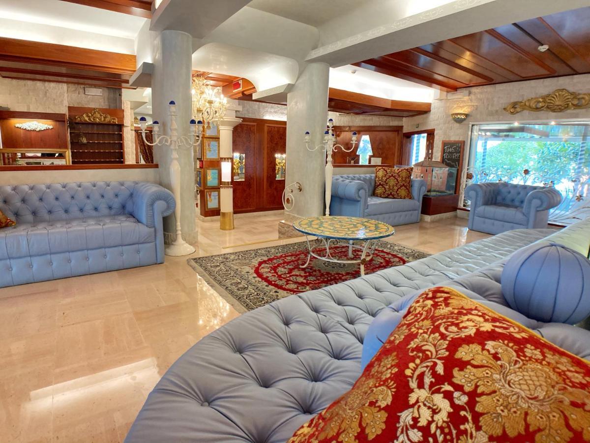 Milton Boutique Hotel Jesolo Extérieur photo