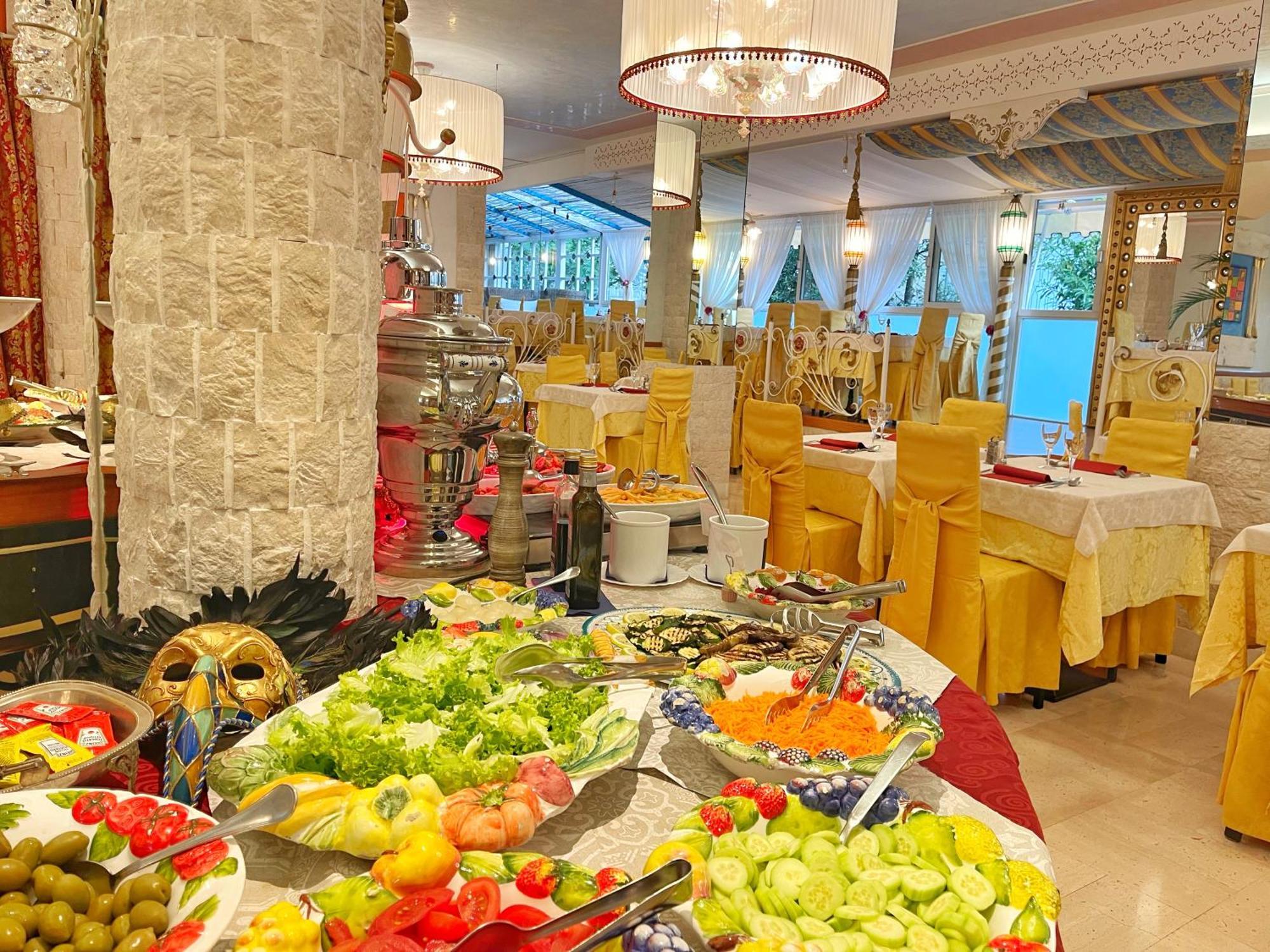 Milton Boutique Hotel Jesolo Extérieur photo